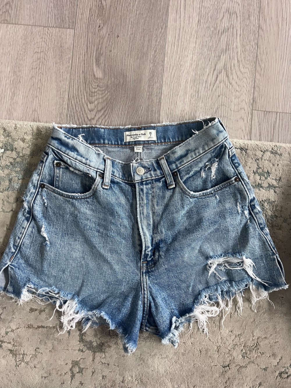 Abercrombie & Fitch Curve Love The Cut Off Shorts, High Rise, Size 26/2